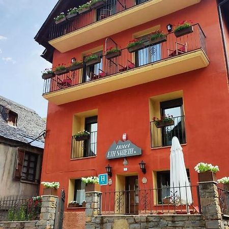 Hotel Saueth Tredos Ngoại thất bức ảnh